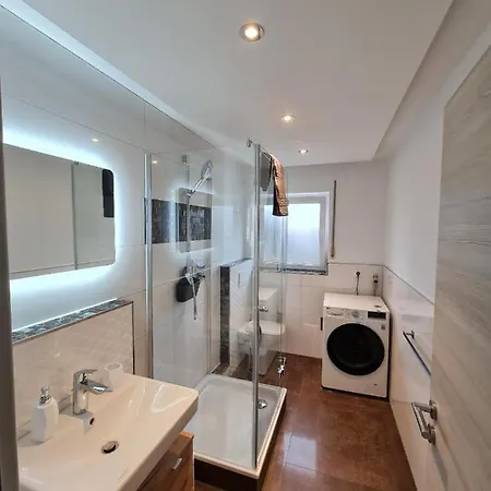 Four Seasons Bodensee Appartement *