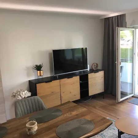 Four Seasons Bodensee Apartment *